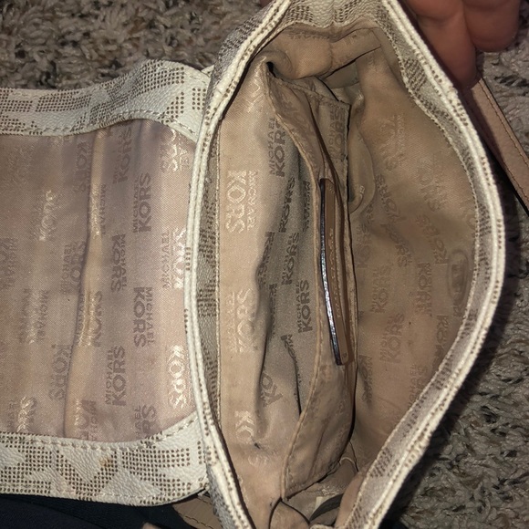 Michael Kors Mini Purse - Picture 3 of 4